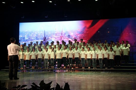 C:\Users\Lenovo\Desktop\蜜桃网
大合唱\蜜桃网
大合唱\0033.jpg