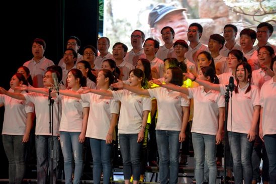 C:\Users\Lenovo\Desktop\蜜桃网
大合唱\蜜桃网
大合唱\yy09.jpg