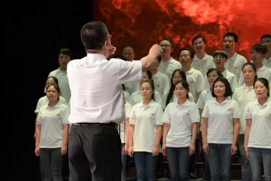 C:\Users\Lenovo\Desktop\蜜桃网
大合唱\蜜桃网
大合唱\yy05.jpg